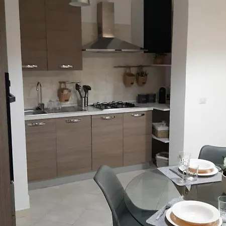 Civico 16a - - With Private Parking Appartement