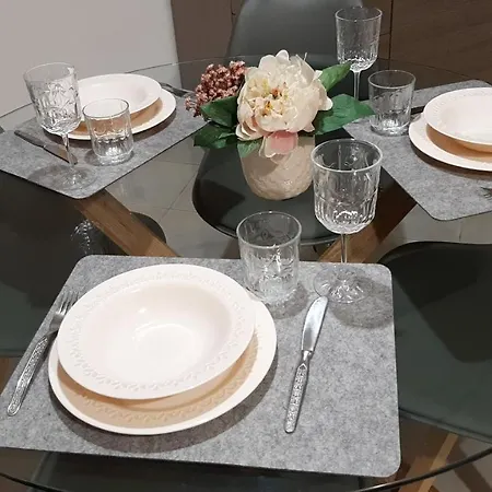 Civico 16a - - With Private Parking Apartment *