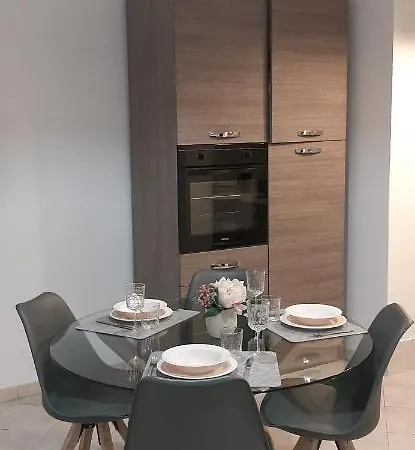 Civico 16a - - With Private Parking Quartu Sant'Elena