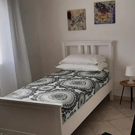 Civico 16a - - With Private Parking Quartu Sant'Elena